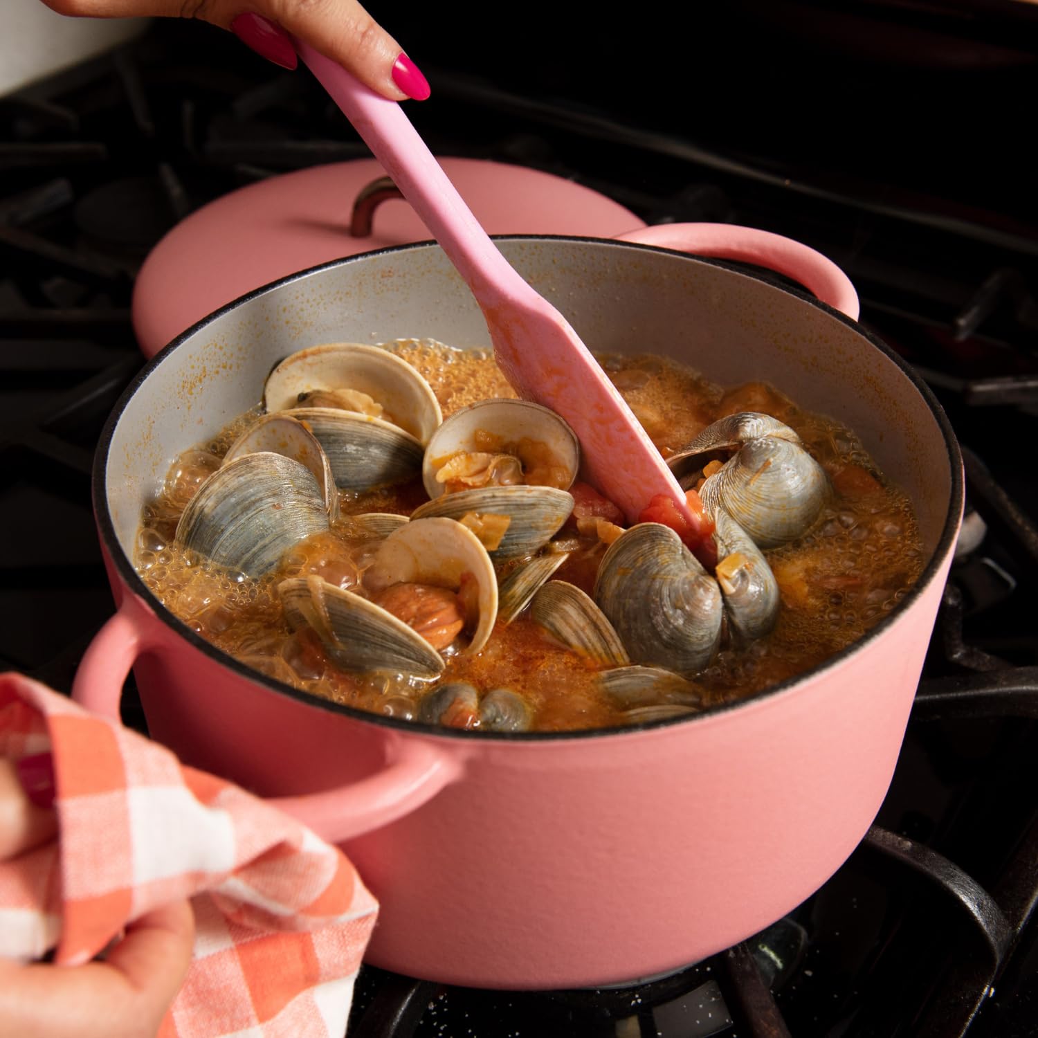 Amazon.com: Great Jones 3.5 Quart Enameled Cast Iron Dutch Oven